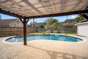 16611 Brenton Oaks Dr, Spring, TX 77379 - Photo 8