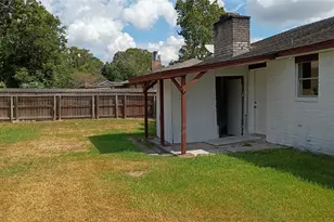 11311 Angelique Dr, Houston, TX 77065 - Photo 4