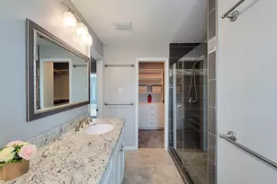 11811 Poplar Creek Dr, Houston, TX 77077 - Photo 14