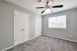 11811 Poplar Creek Dr, Houston, TX 77077 - Photo 18