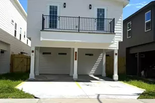 8629 Homewood Ln, Houston, TX 77028 - Photo 1
