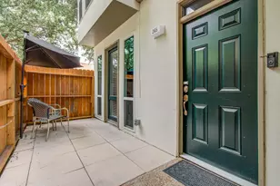 2100 Tanglewilde St, Houston, TX 77063 - Photo 8