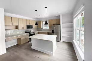 2400-431 Montgomery Park, Conroe, TX 77304 - Photo 2