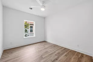 608 Oak Rd, Clear Lake Shores, TX 77573 - Photo 22