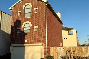 9833 Sandra Ann Ct, Houston, TX 77025 - Photo 32