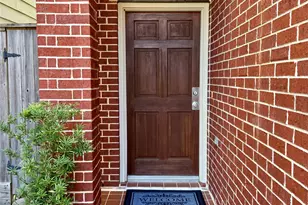 9833 Sandra Ann Ct, Houston, TX 77025 - Photo 1