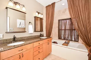 1129 W 15th 1/2 St, Houston, TX 77008 - Photo 22