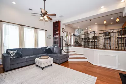 1129 W 15th 1/2 Street #B, Houston, TX 77008 - Photo 10