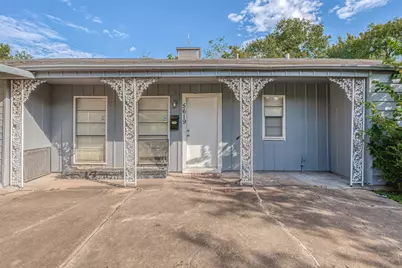 5619 Willow Glen Drive, Houston, TX 77033 - Photo 1