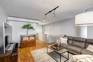1025 S Shepherd Dr, Houston, TX 77019 - Photo 20