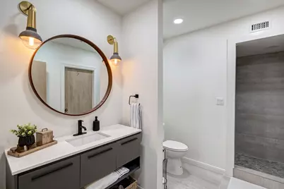 1025 S Shepherd Drive #305, Houston, TX 77019 - Photo 18