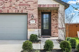 2108 Sweet Bay Dr, Texas City, TX 77568 - Photo 2