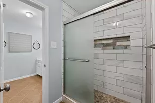 7210 Pine Dr, Alvin, TX 77511 - Photo 26