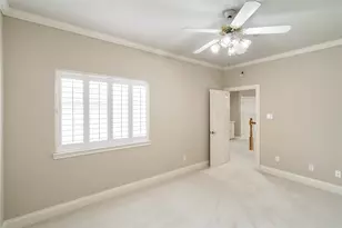 4746 Post Oak Timber Dr, Houston, TX 77056 - Photo 36