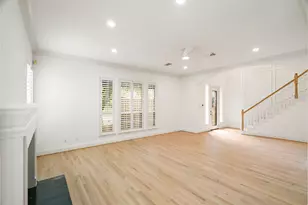 4746 Post Oak Timber Dr, Houston, TX 77056 - Photo 6