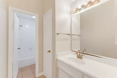 3931 Shadow Trace Circle, Houston, TX 77082 - Photo 38