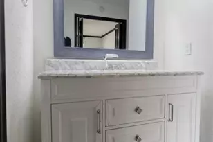 2120 El Paseo St, Houston, TX 77054 - Photo 12