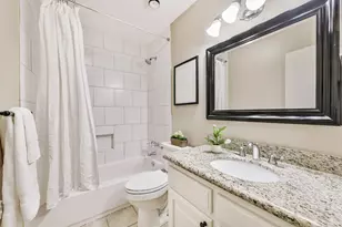 10902 Braewick Dr, Houston, TX 77096 - Photo 20