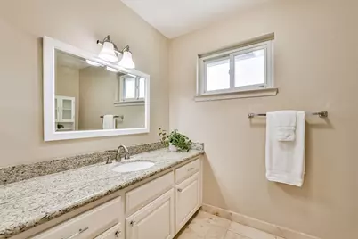 10902 Braewick Drive, Houston, TX 77096 - Photo 16