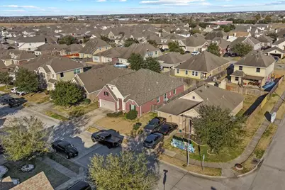 8306 Hampton Bay Drive, Baytown, TX 77523 - Photo 28