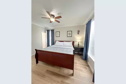 7000 Seawall Blvd #1021, Galveston, TX 77551 - Photo 10