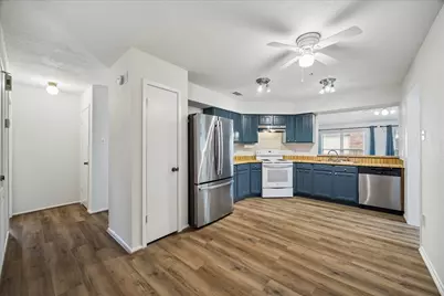 218 Tara Plantation Drive, Richmond, TX 77469 - Photo 4