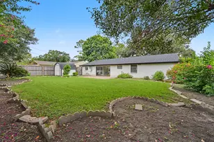 9515 Highmeadow Dr, Houston, TX 77063 - Photo 26