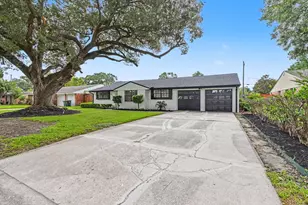 9515 Highmeadow Dr, Houston, TX 77063 - Photo 2