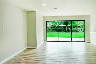 9515 Highmeadow Dr, Houston, TX 77063 - Photo 14
