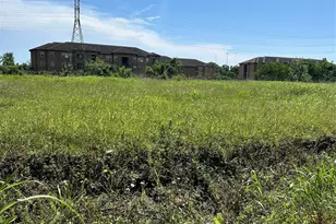 3912 Lynnfield St, Houston, TX 77016 - Photo 2