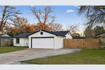 1307 Saddle Rock Drive, Houston, TX 77088 - Photo 38