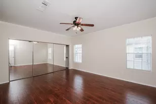 664 Wilcrest Dr, Houston, TX 77042 - Photo 12