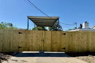 708 Crown St, Galena Park, TX 77547 - Photo 2