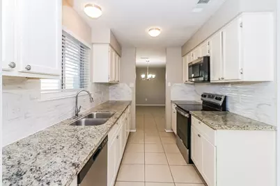 11403 Milners Point Drive, Houston, TX 77066 - Photo 8