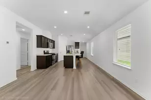 1907 Sable Holw Dr, Houston, TX 77067 - Photo 16
