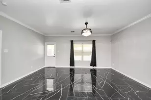 6931 Primrose Rd, Baytown, TX 77521 - Photo 16