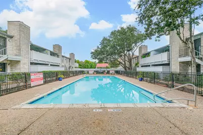 8247 Creekbend Drive #8247, Houston, TX 77071 - Photo 2