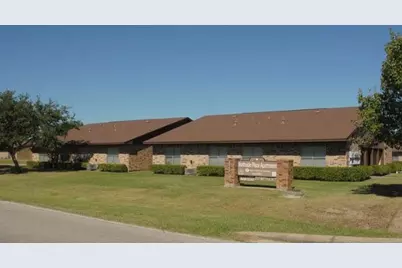 1753 E Henderson Rd, Angleton, TX 77515 - Photo 1