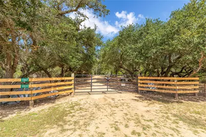 1931 & 1947 County Road 151, Columbus, TX 78934 - Photo 36