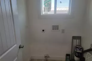 2250 Rd 5732, Cleveland, TX 77327 - Photo 14