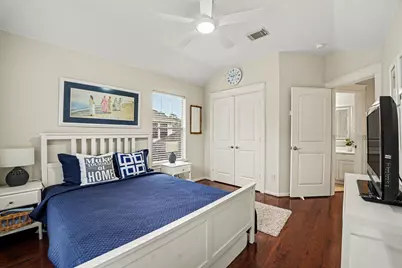 62 W Tapestry Park Circle, The Woodlands, TX 77381 - Photo 36