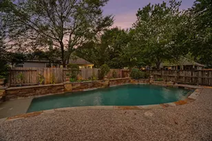 62 W Tapestry Park Cir, The Woodlands, TX 77381 - Photo 32