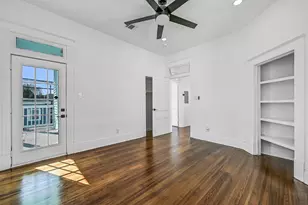 2010 Rosenberg St, Galveston, TX 77550 - Photo 34