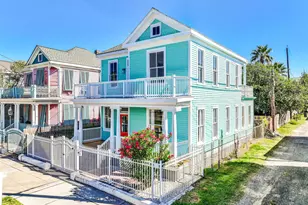 2010 Rosenberg St, Galveston, TX 77550 - Photo 46