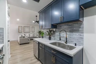 3618 Tamfield Drive, Houston, TX 77066 - Photo 10