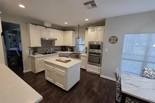 202 Lakeland Cir, Rosharon, TX 77583 - Photo 8
