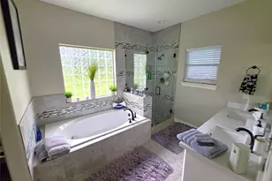 202 Lakeland Cir, Rosharon, TX 77583 - Photo 14