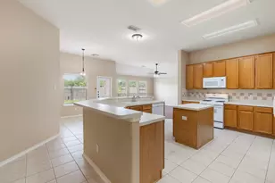 10015 Elm Knoll Trail, Houston, TX 77064 - Photo 8