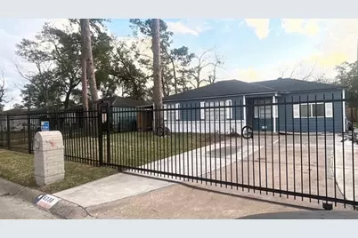 6330 Cobalt Street, Houston, TX 77016 - Photo 1