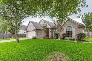 6811 Shelby Oaks Dr, Richmond, TX 77407 - Photo 2